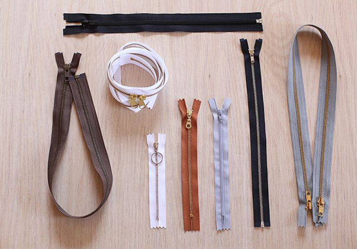 Corozo Buttons Manufacturers In Chennai, cufflink buttons Manufacturers In Chennai, Metal Zipper Manufacturers In Chennai